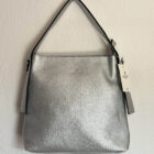 Γυναικεία τσάντα ώμου ασημί δερματίνη