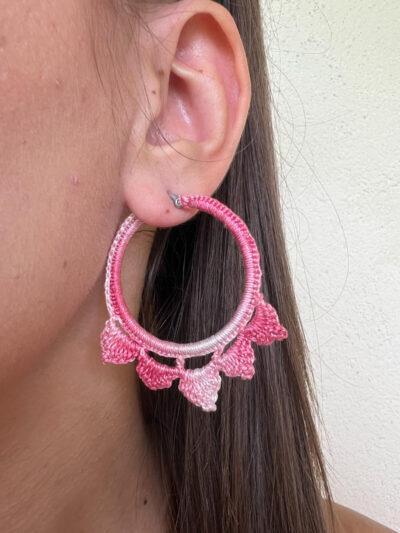 Ατσάλινα σκουλαρίκια κρίκοι πλεκτά χειροποίητα ροζ