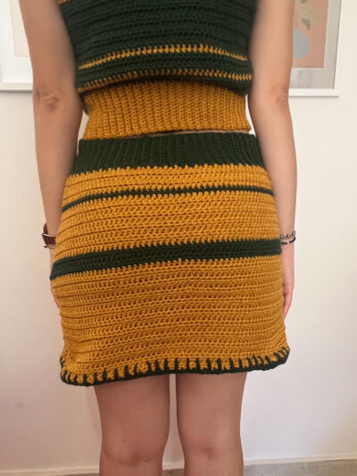Πλεκτή χειροποίητη μίνι φούστα δίχρωμη