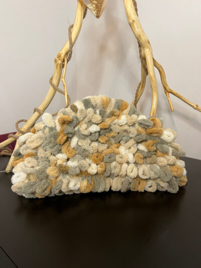 Τσάντα puffy τρίχρωμη