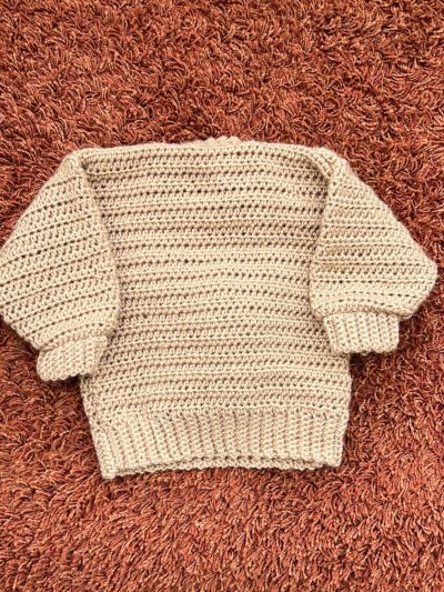 Βρεφικό πουλόβερακι με αρκουδάκι καφέ