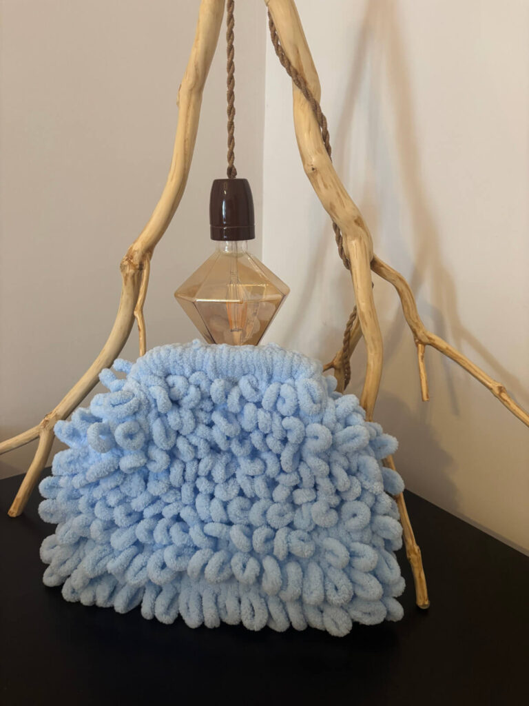 Τσάντα puffy γαλάζιο