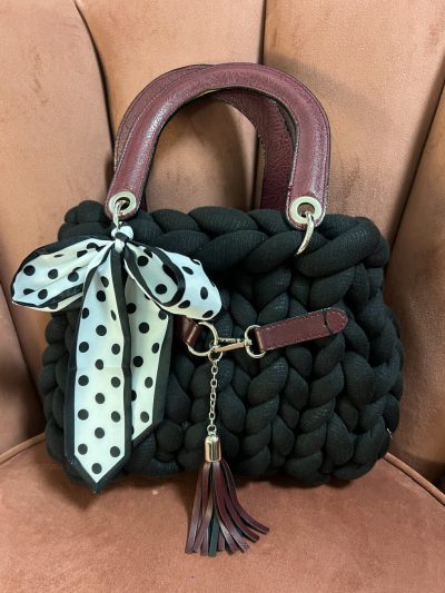 Τσάντα marshmallow μαύρο με χερούλια δερμάτινης